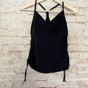 Lululemon sequence power athletic top